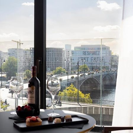 Howard Sur Seine - Asnieres Paris La Defense Bagian luar foto